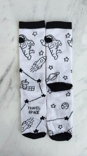 Astronauta fondo blanco