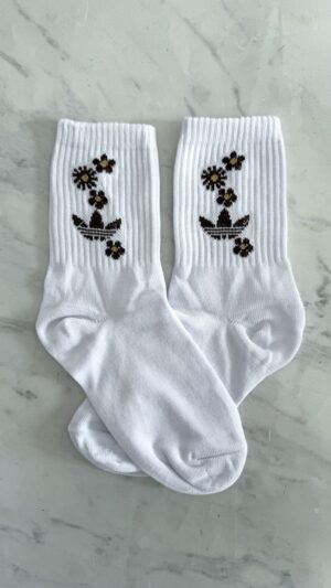 Adidas Florcitas Marrones