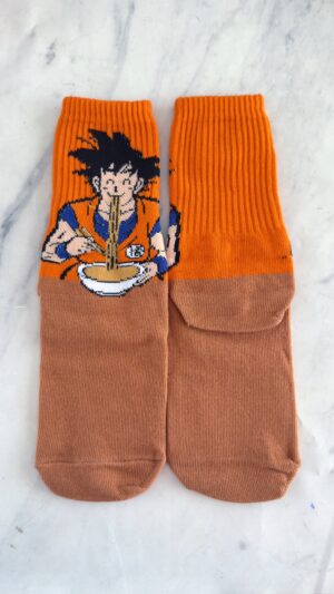 Goku comiendo Fideos Tenis
